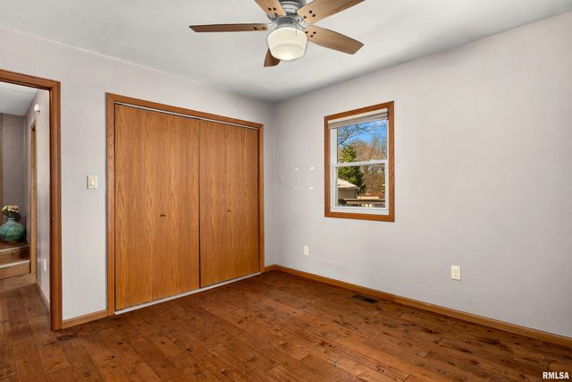 1215 N MAPLE Lane, East Peoria, IL 61611