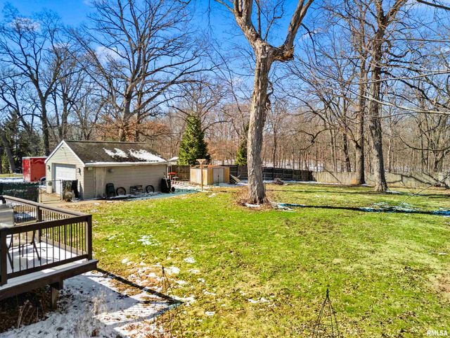 1215 N MAPLE Lane, East Peoria, IL 61611