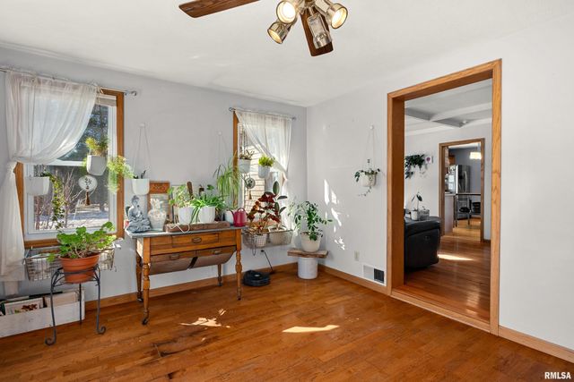 1215 N MAPLE Lane, East Peoria, IL 61611