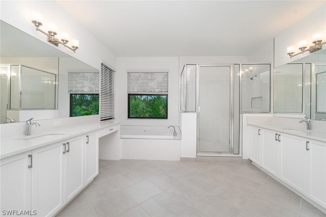 12750 Woodbury DR, Estero, FL 33928