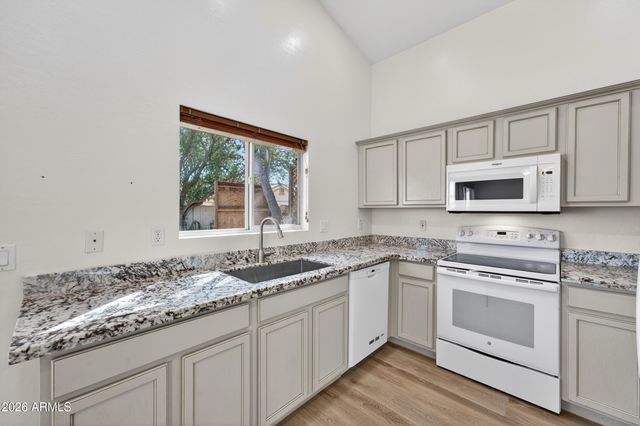 3577 S PONDEROSA Drive, Gilbert, AZ 85297