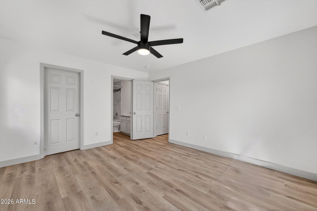 Image 18 of property listing at 3577 S PONDEROSA Drive, Gilbert, AZ 85297