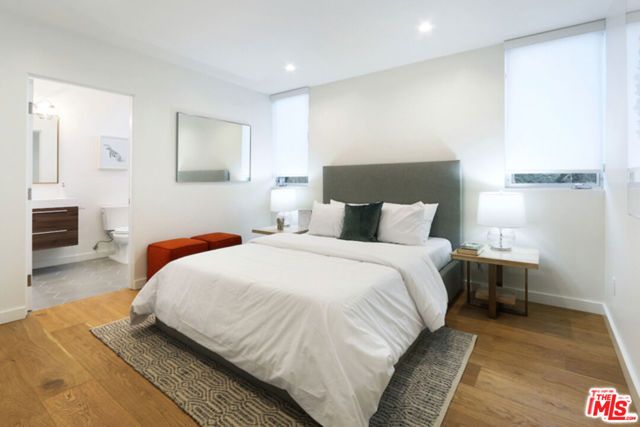 10486 Sandal Lane, Los Angeles, CA 90077