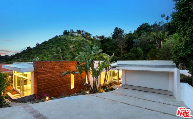 10486 Sandal Lane, Los Angeles, CA 90077