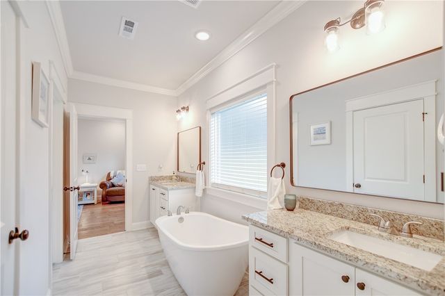 8 Boswell Circle, Bella Vista, AR 72715