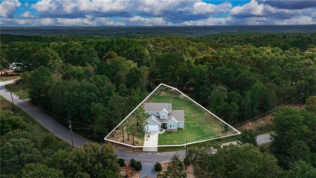 8 Boswell Circle, Bella Vista, AR 72715