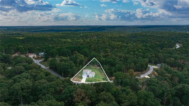 8 Boswell Circle, Bella Vista, AR 72715