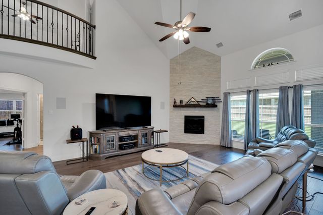 5224 Almanor Road, Fort Worth, TX 76179