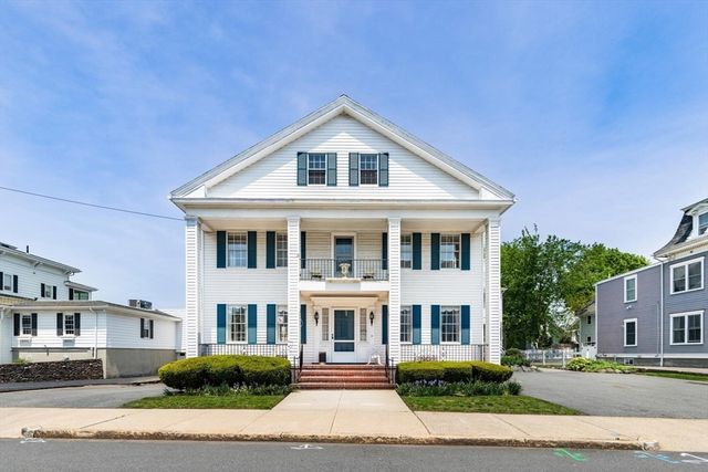 4-6 Common Street, Stoneham, MA 02180