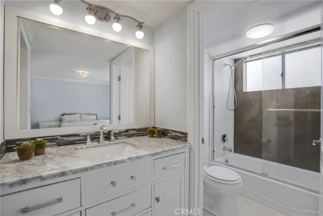 6823 Matilija, Van Nuys, CA 91405