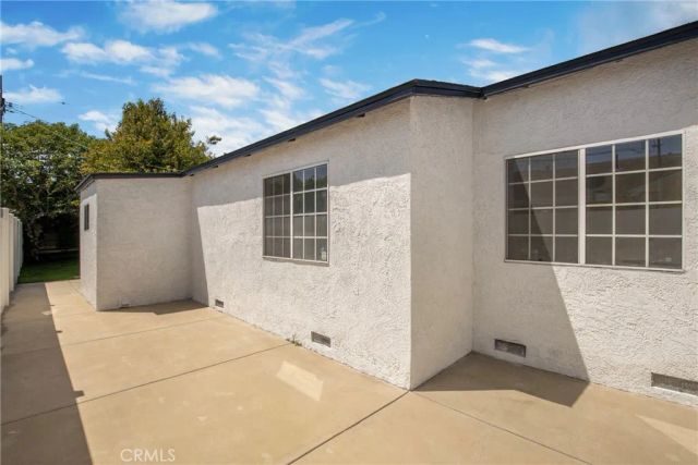 6823 Matilija, Van Nuys, CA 91405