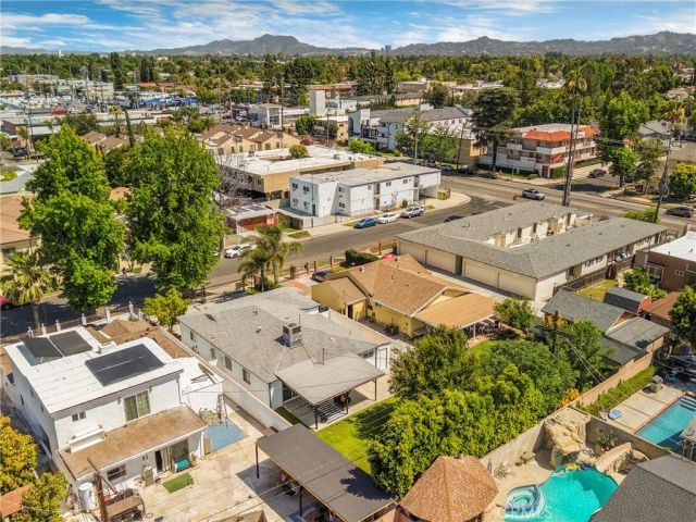 6823 Matilija, Van Nuys, CA 91405