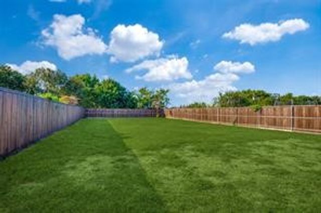 2336 Boatman Drive, Little Elm, TX 75068