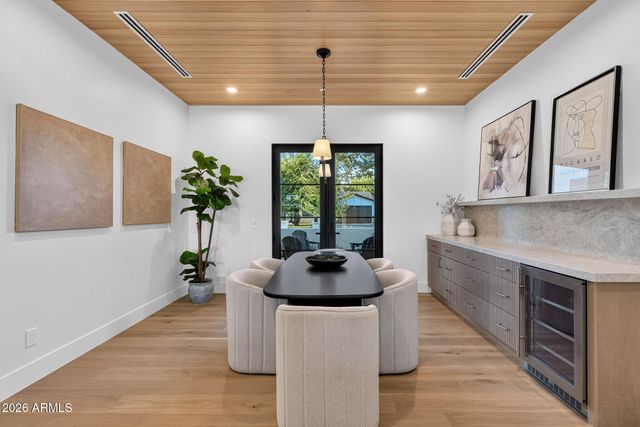2901 E PIERSON Street, Phoenix, AZ 85016