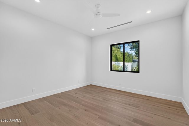 2901 E PIERSON Street, Phoenix, AZ 85016