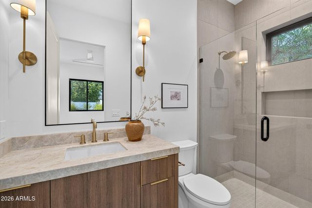 2901 E PIERSON Street, Phoenix, AZ 85016