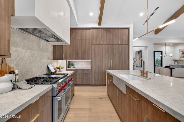2901 E PIERSON Street, Phoenix, AZ 85016
