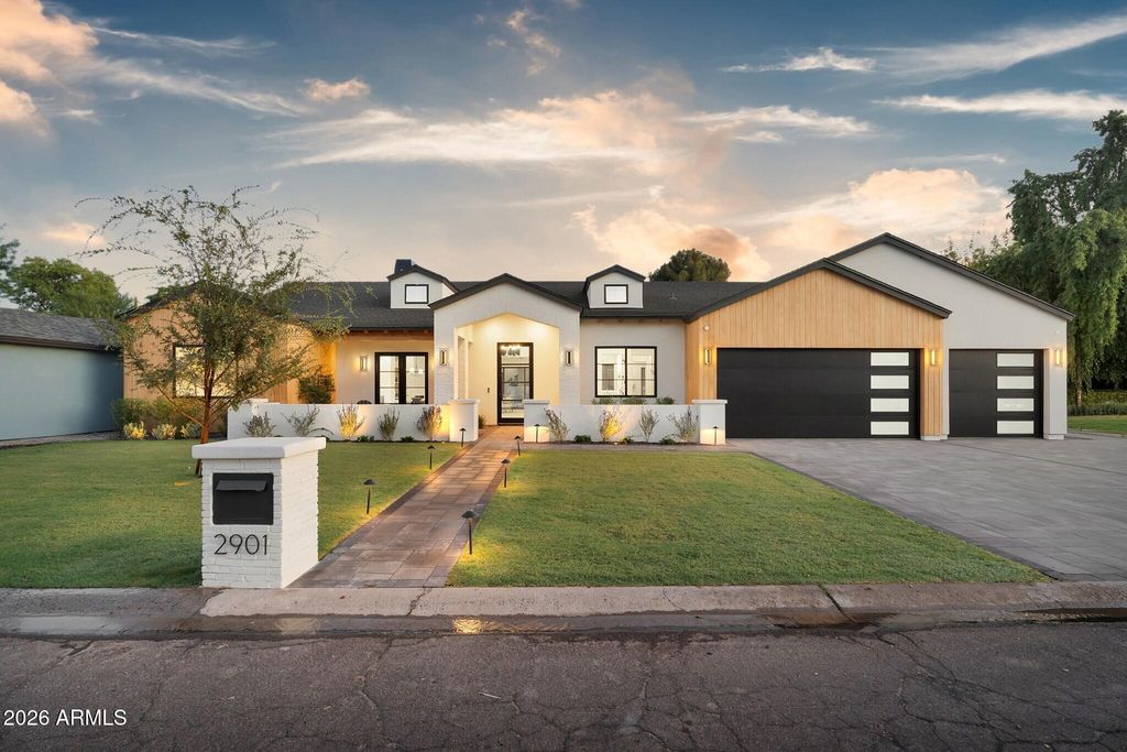 2901 E PIERSON Street, Phoenix, AZ 85016 — exterior