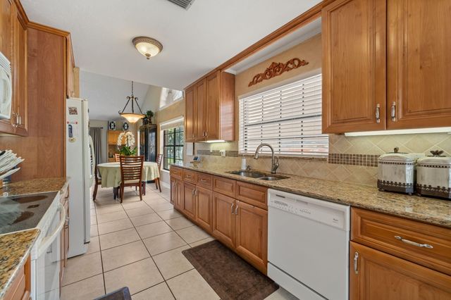 3874 Circle Lake Drive, West Palm Beach, FL 33417