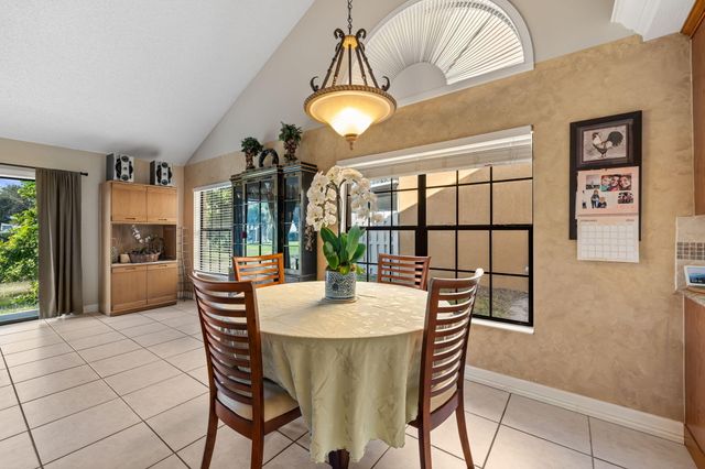 3874 Circle Lake Drive, West Palm Beach, FL 33417