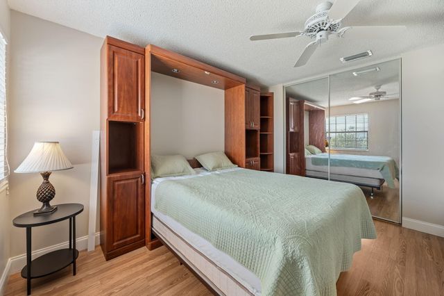 3874 Circle Lake Drive, West Palm Beach, FL 33417