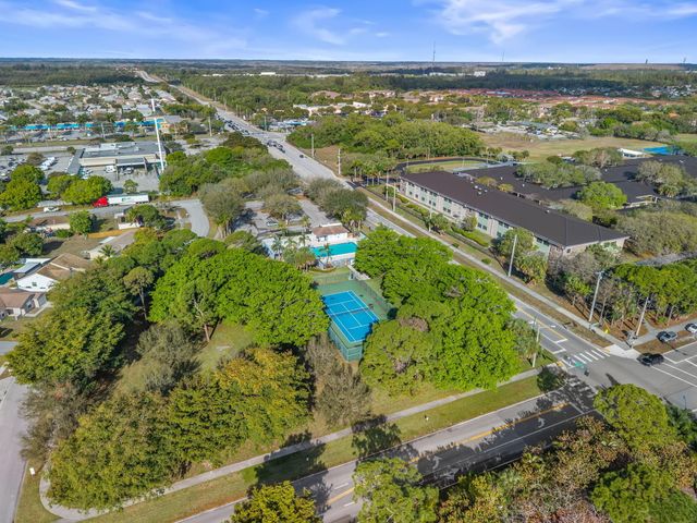 3874 Circle Lake Drive, West Palm Beach, FL 33417