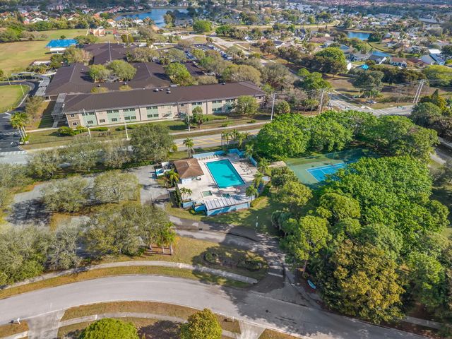 3874 Circle Lake Drive, West Palm Beach, FL 33417