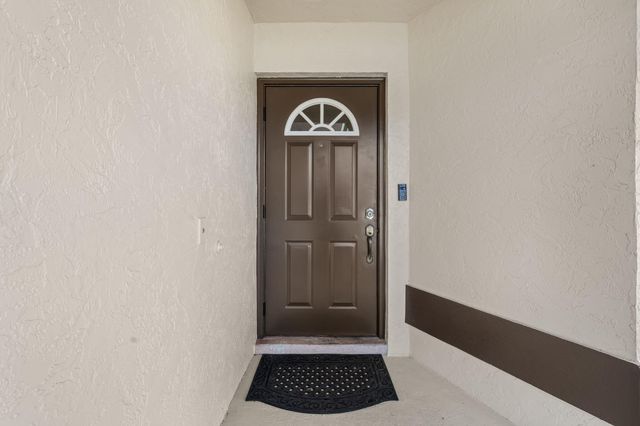 3874 Circle Lake Drive, West Palm Beach, FL 33417