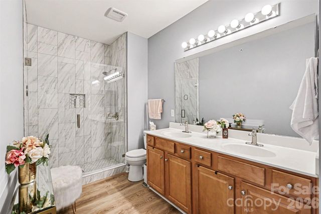11855 Ridgeway Park Drive, Charlotte, NC 28277