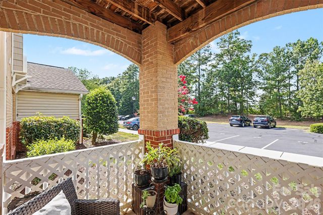 11855 Ridgeway Park Drive, Charlotte, NC 28277