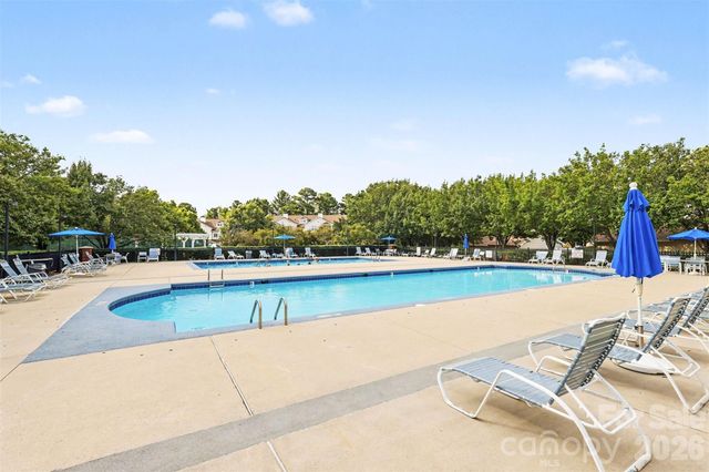 11855 Ridgeway Park Drive, Charlotte, NC 28277