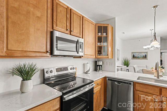 11855 Ridgeway Park Drive, Charlotte, NC 28277