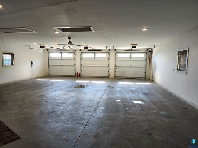 116 Drake Cir Circle, Yankton, SD 57078