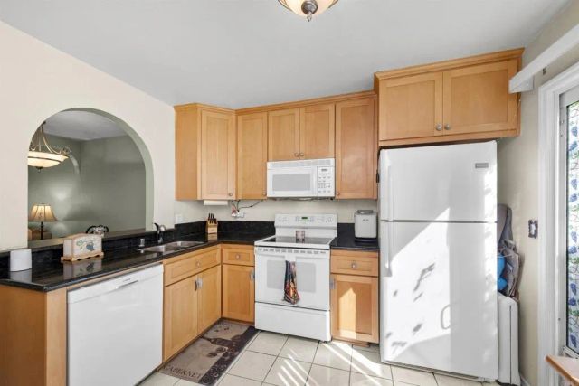 10158 CAREFREE DR, Santee, CA 92071