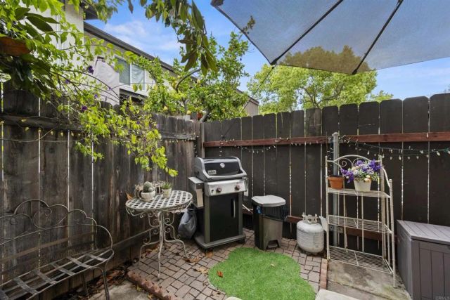 10158 CAREFREE DR, Santee, CA 92071