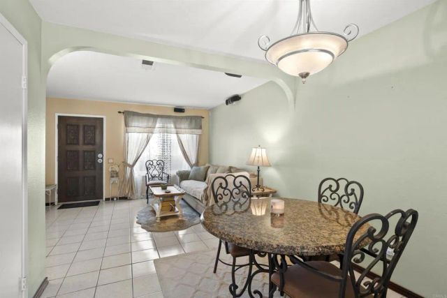 10158 CAREFREE DR, Santee, CA 92071