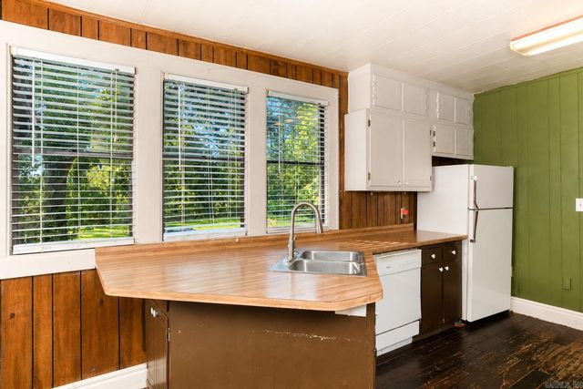 11016 Highway 270, White Hall, AR 71602