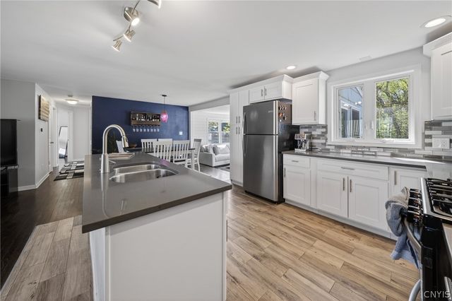 608 Forest Drive, Cicero, NY 13212