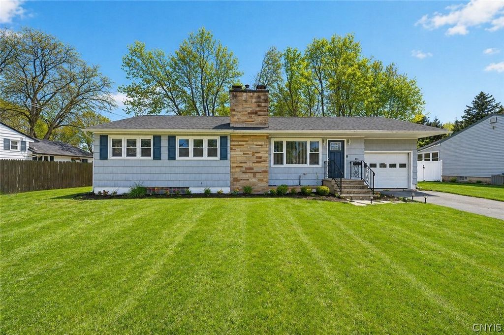 608 Forest Drive, Cicero, NY 13212