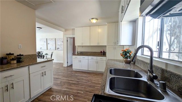 3854 Arlington Avenue, Los Angeles, CA 90008