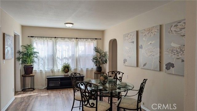 3854 Arlington Avenue, Los Angeles, CA 90008