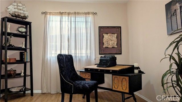 3854 Arlington Avenue, Los Angeles, CA 90008