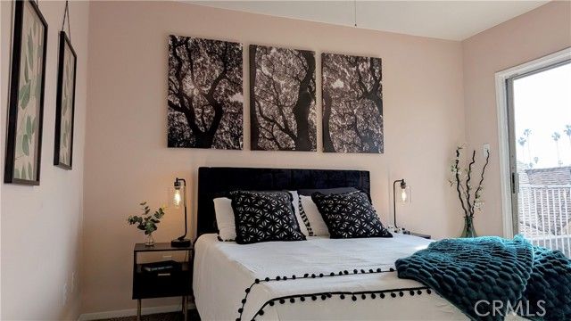 3854 Arlington Avenue, Los Angeles, CA 90008