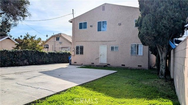 3854 Arlington Avenue, Los Angeles, CA 90008