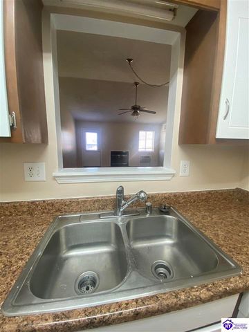 505 Independence Court, Radcliff, KY 40160