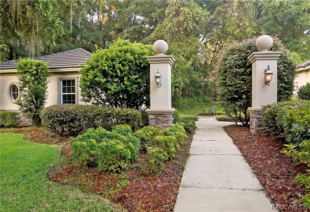 2320 N Hickory Glen Point, Hernando, FL 34442