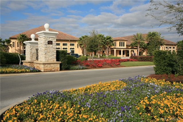 2320 N Hickory Glen Point, Hernando, FL 34442
