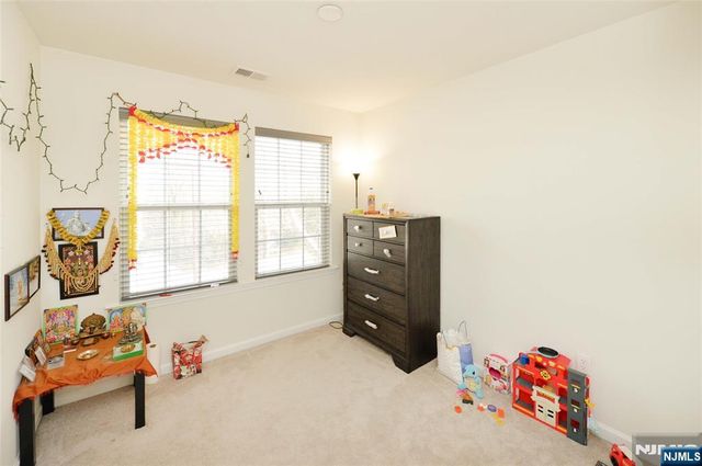 12-48 Plaza Road, Fair Lawn, NJ 07410