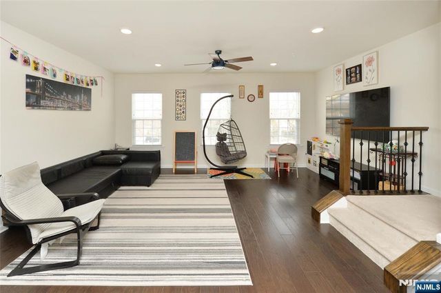 12-48 Plaza Road, Fair Lawn, NJ 07410