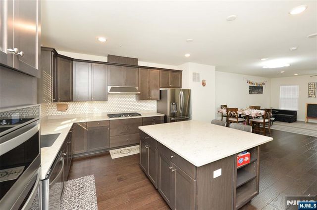 12-48 Plaza Road, Fair Lawn, NJ 07410